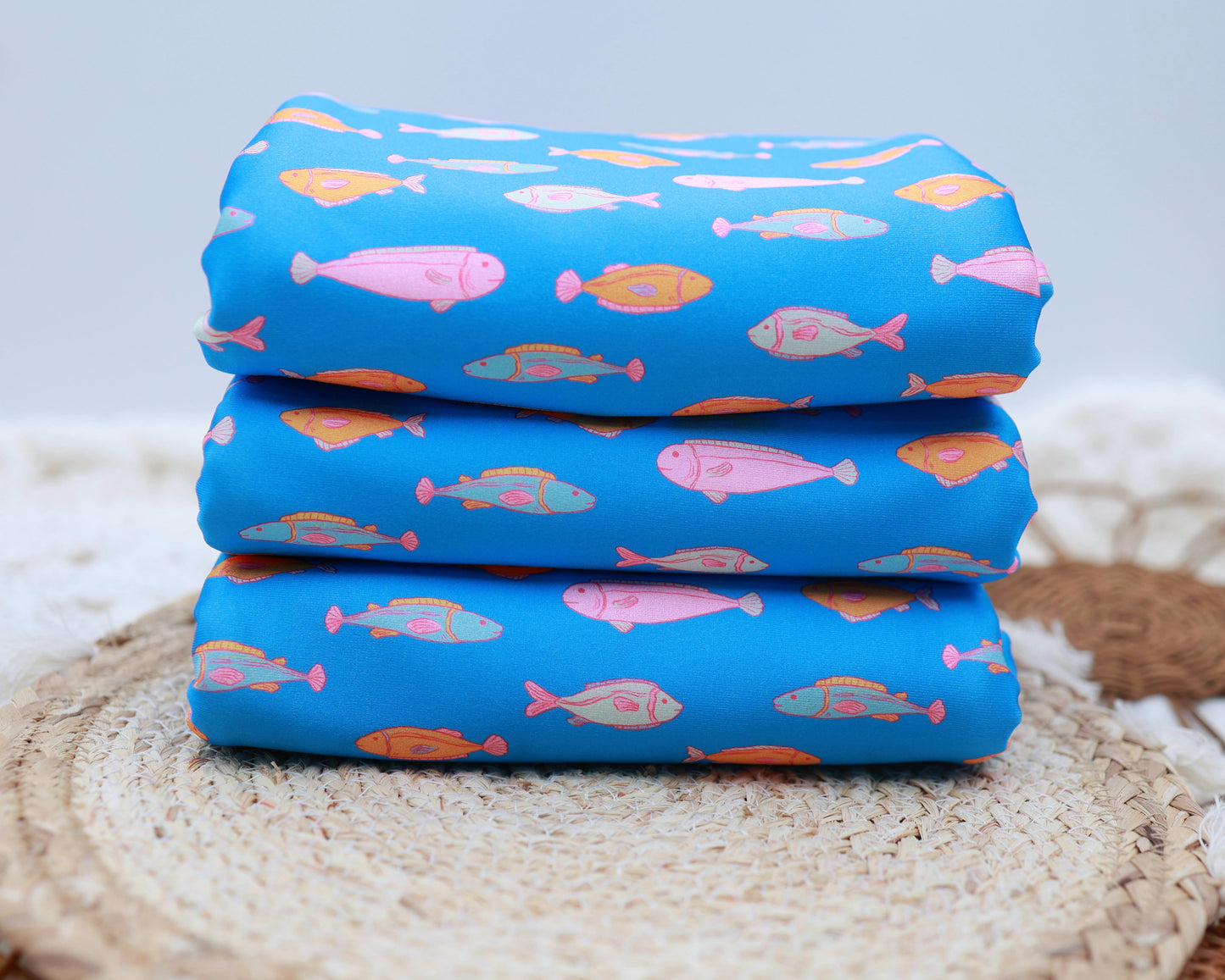 (Swim Knit) Neon Fish On Blue