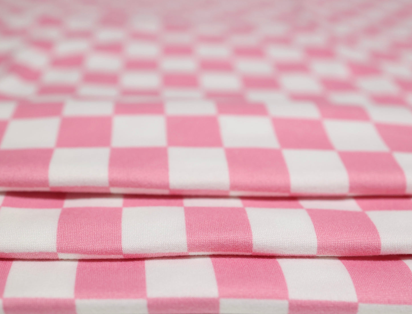 (DBP) Checkered Pink & White
