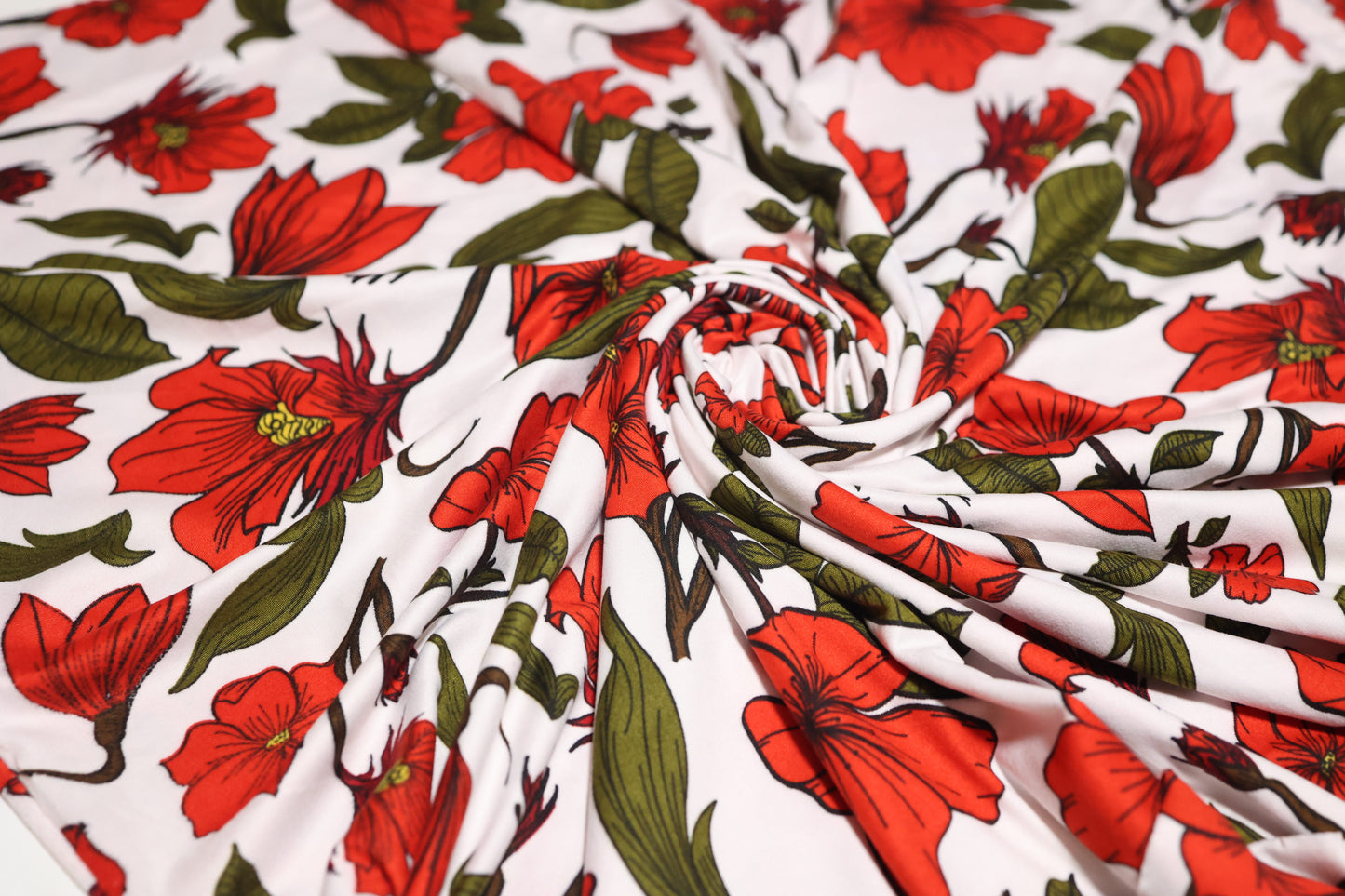 (DPB) Red Floral on White