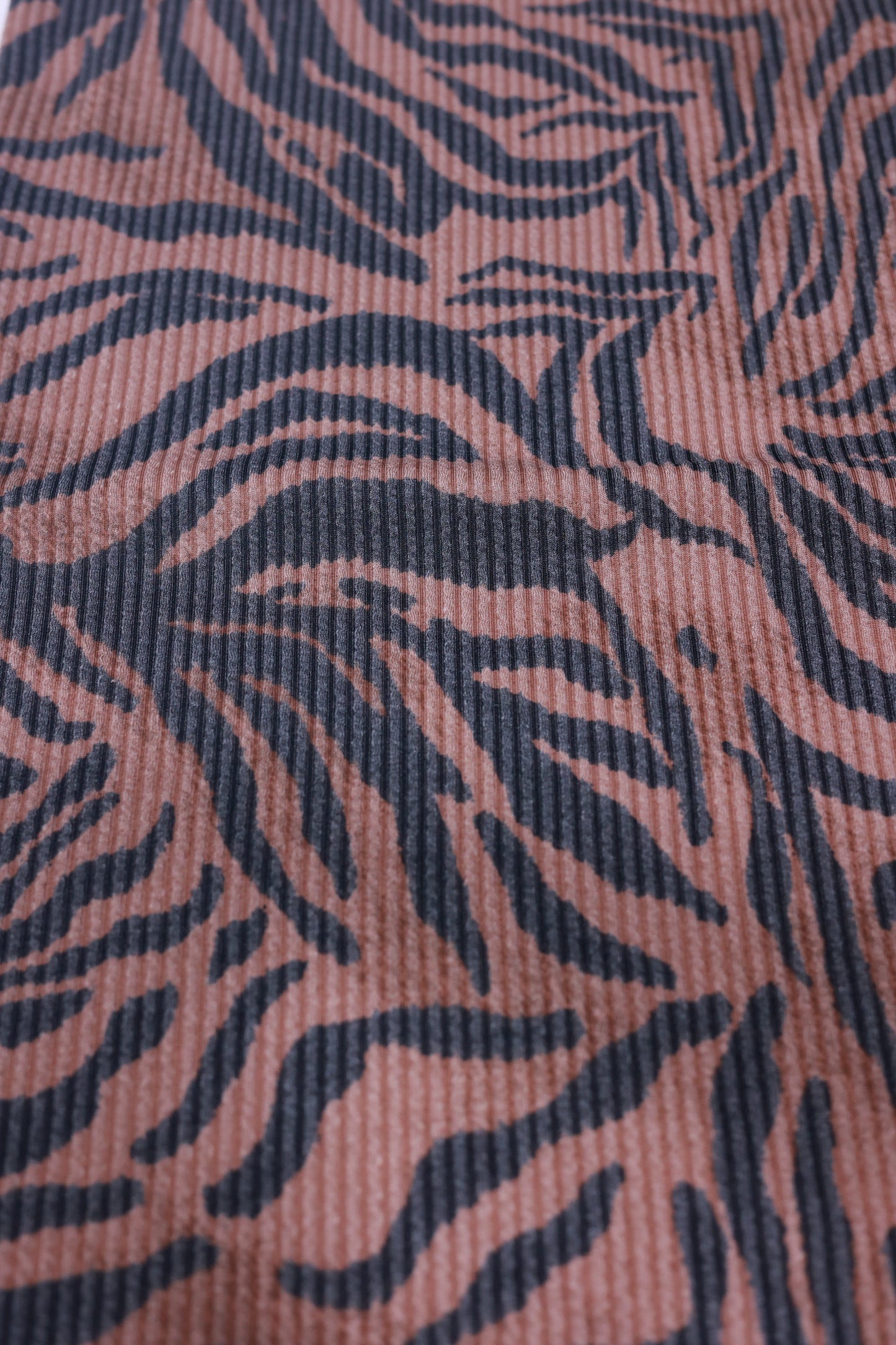 (Urban Rib) Zebra On Brown
