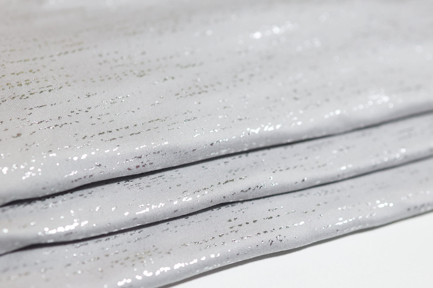 (DBP) Silver Canvas Foil On Silver