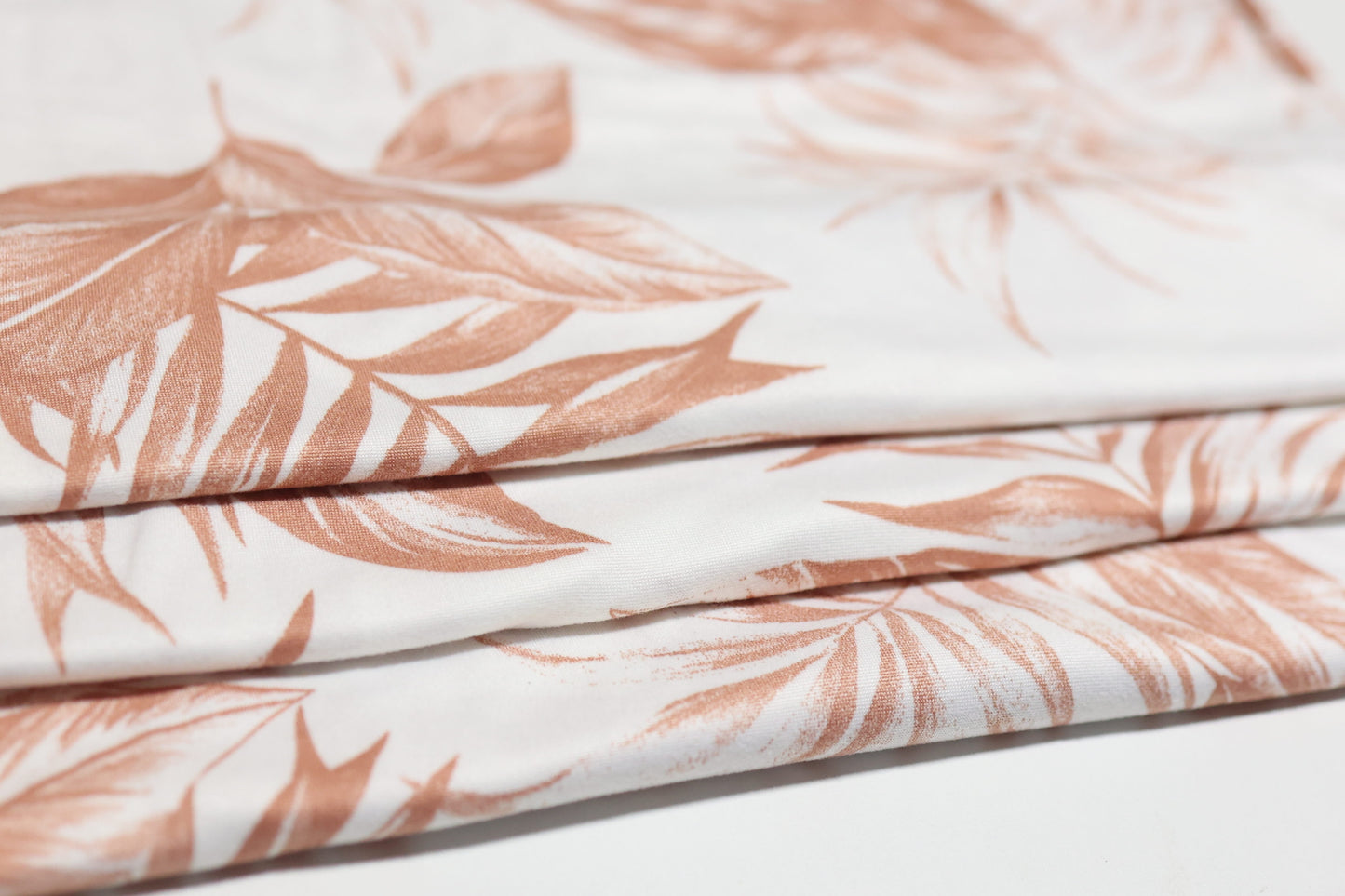 (DBP) Mauve Tropical Leaves On White