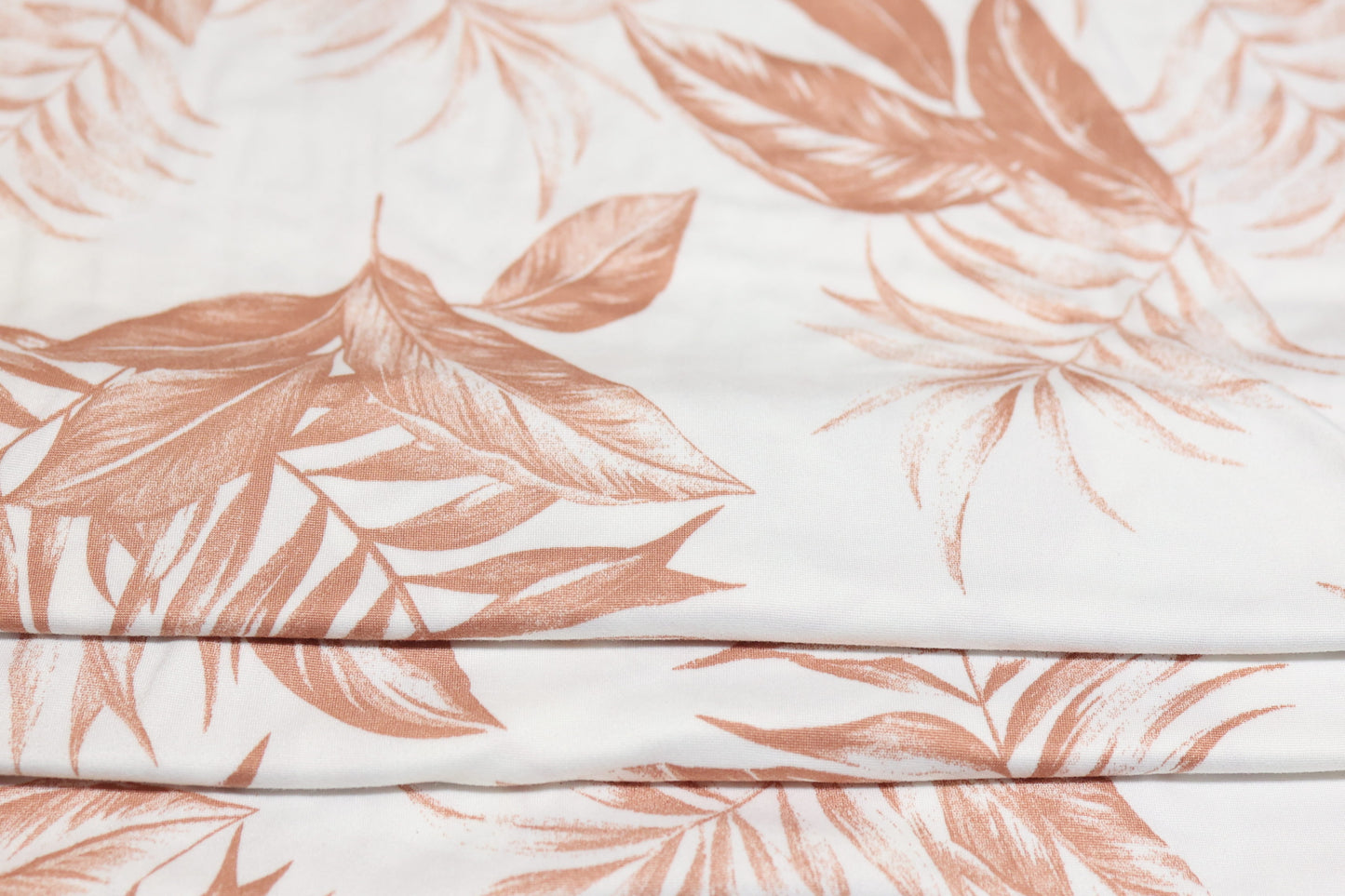 (DBP) Mauve Tropical Leaves On White