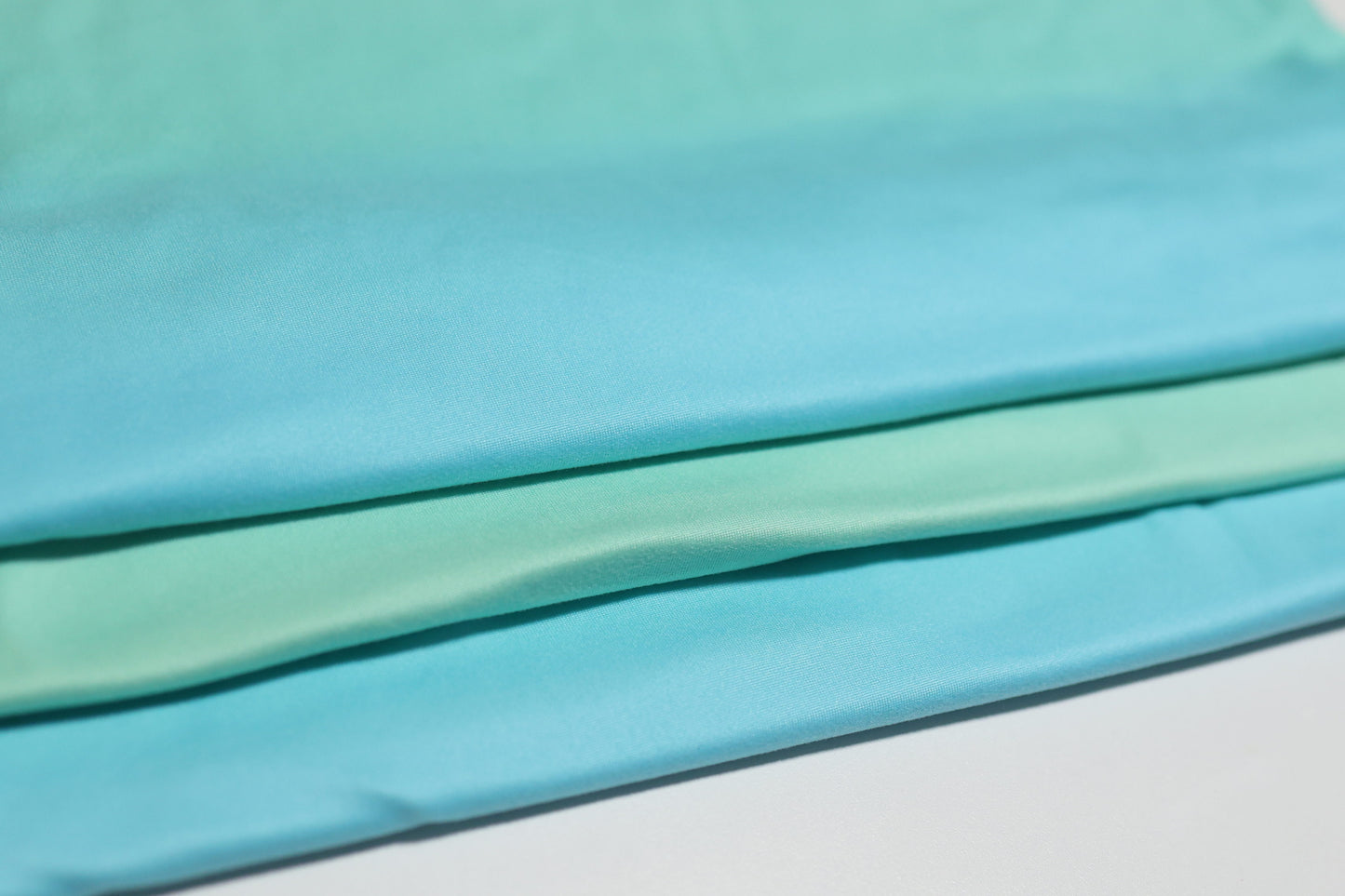 (DBP) Aqua & Teal Ombré