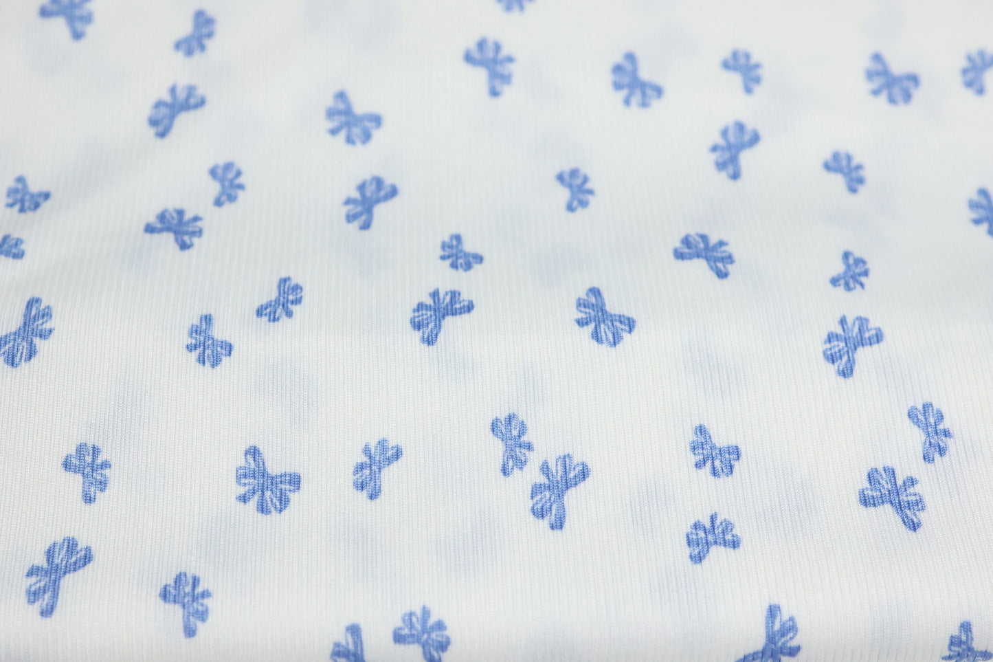 (Rib) Blue Bows On Ivory