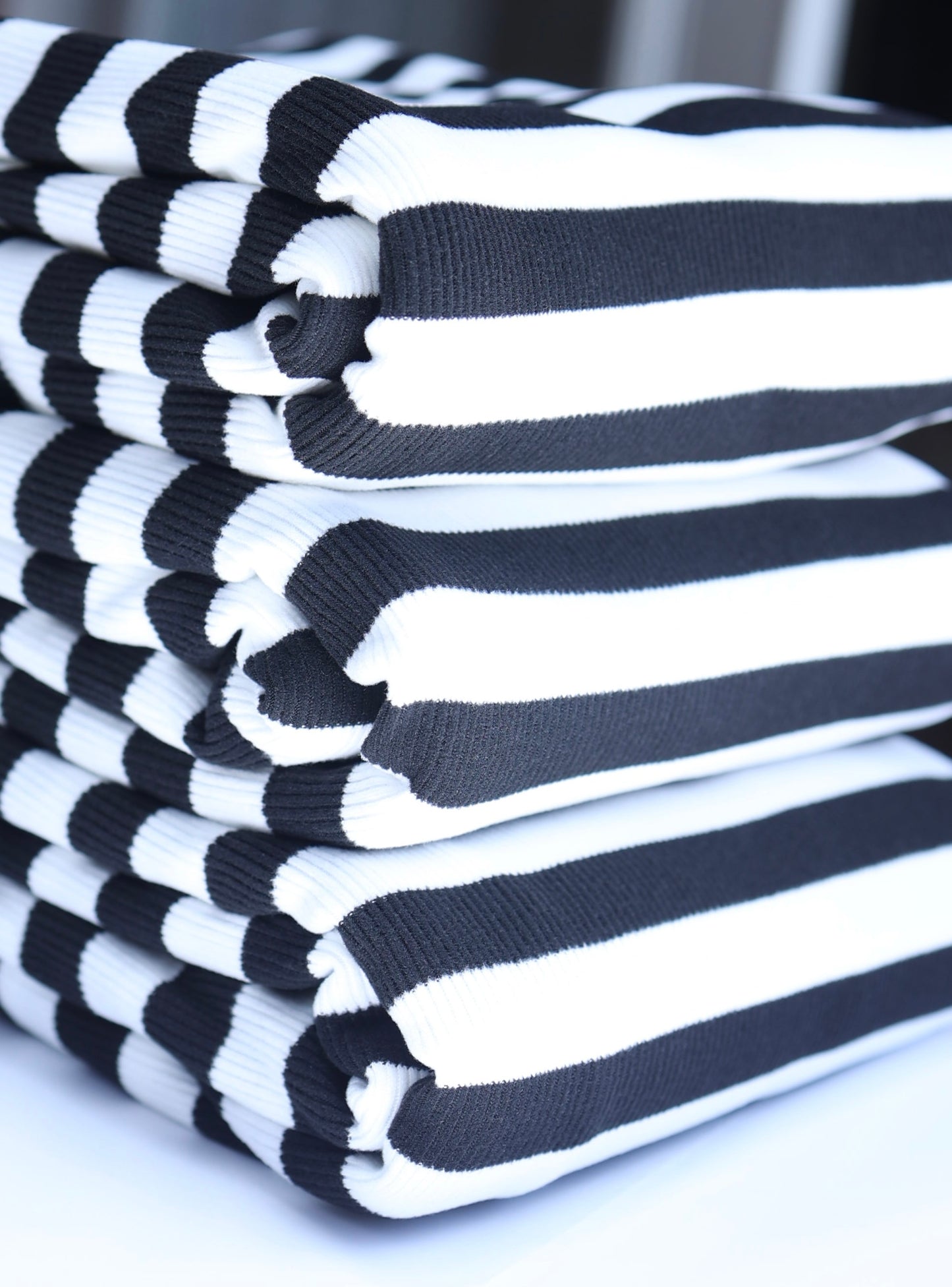 (Rib Fleece) Stripes Black & White