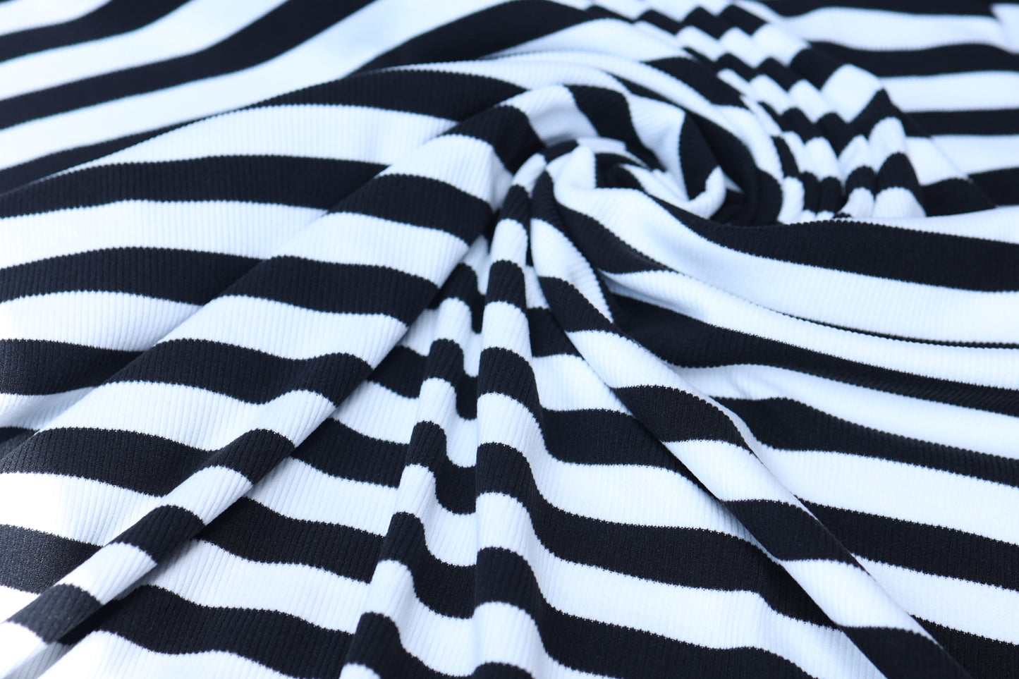 (Rib Fleece) Stripes Black & White