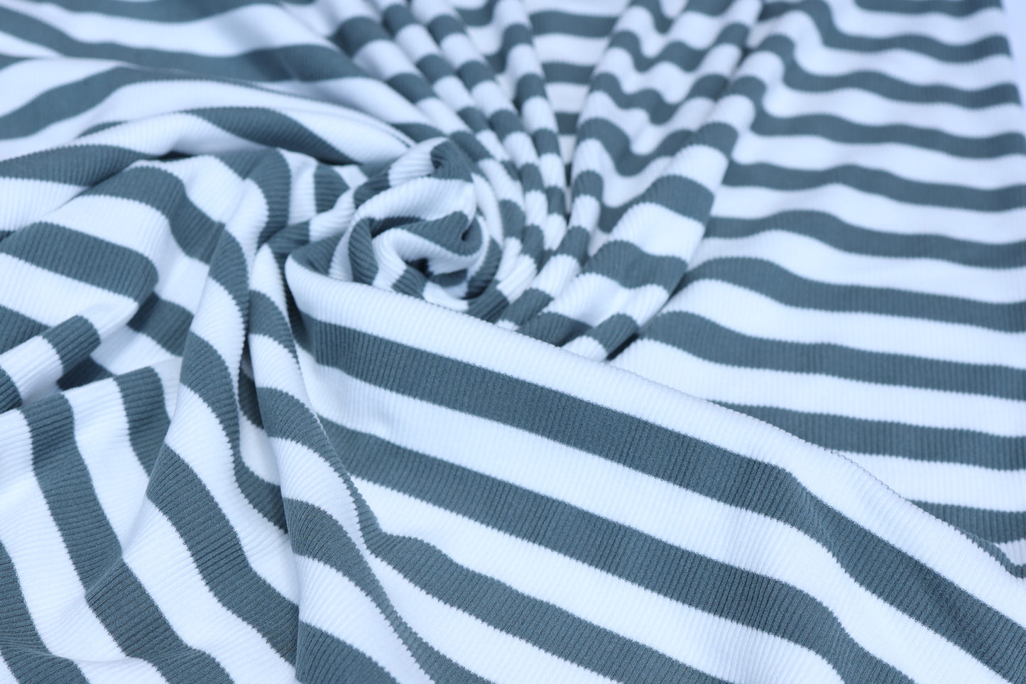 (Rib Fleece) Stripes Green & White