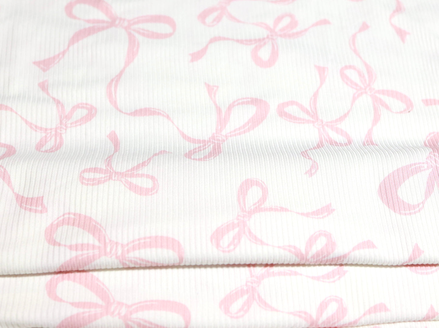 (Rib) Big Pink Bows On Ivory