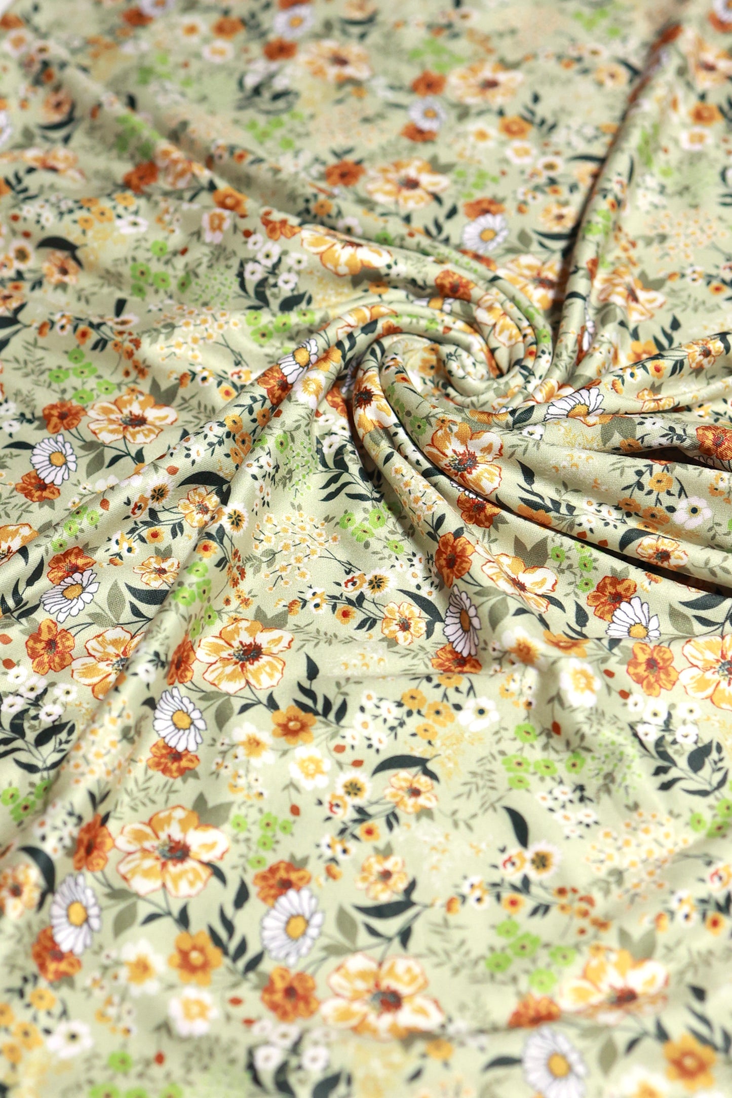 (DBP) vintage Floral On Sage