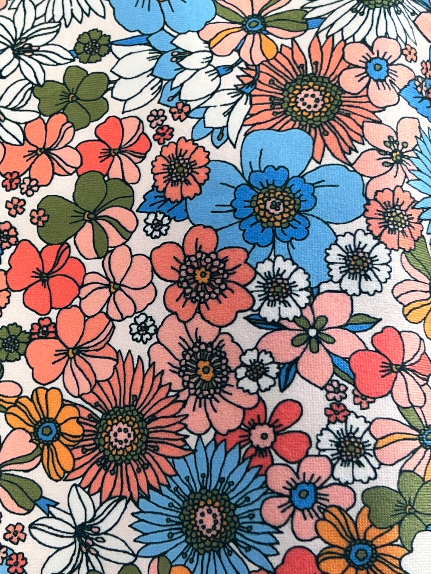 (DPB) Retro Art Flowers
