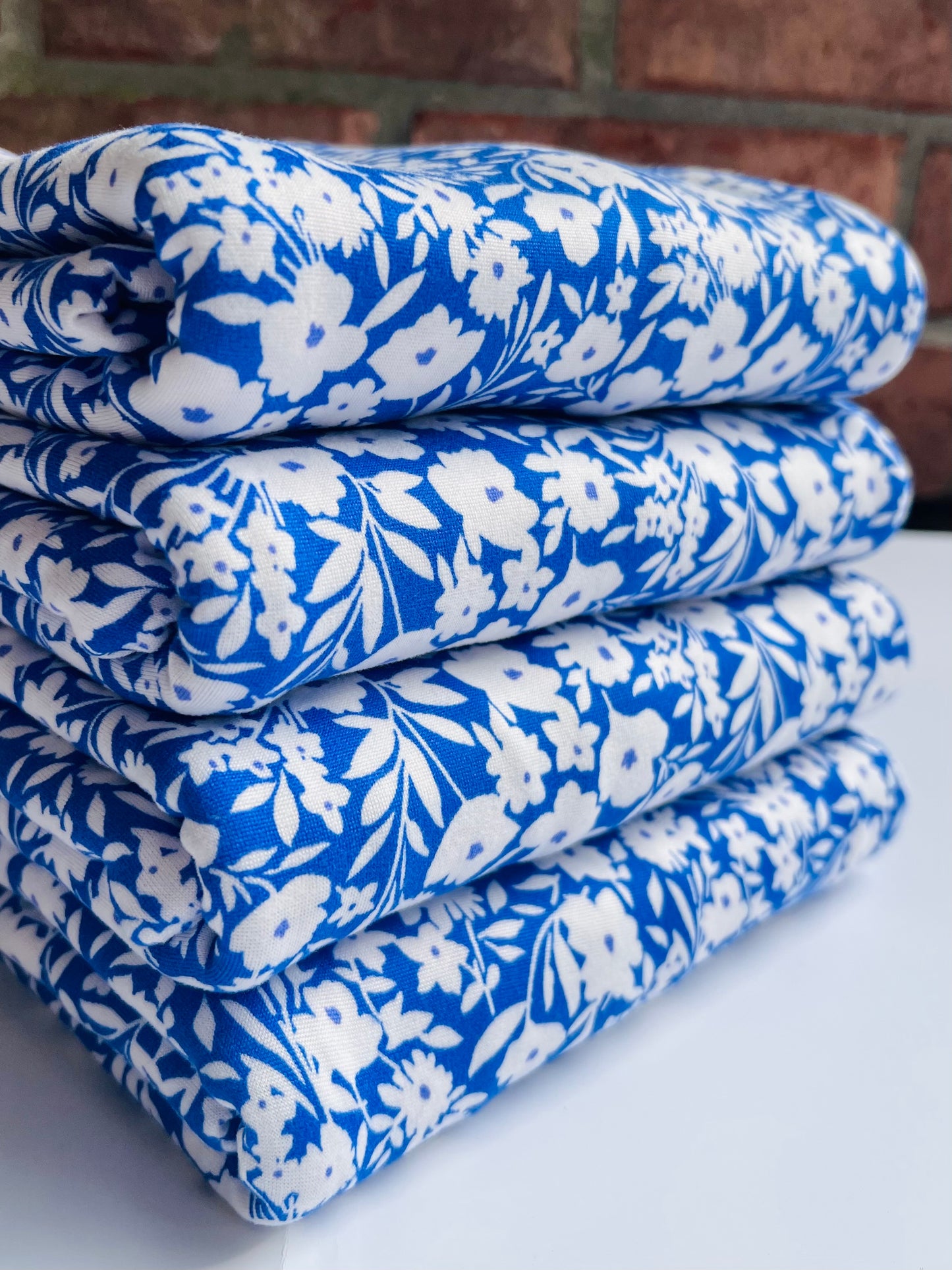 (DBP) Royal Blue Daisy Bliss