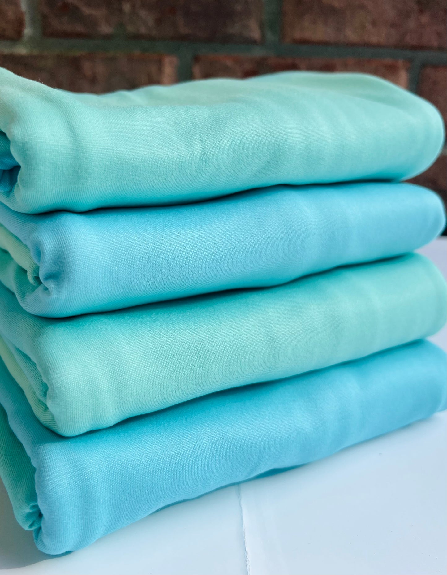 (DBP) Aqua & Teal Ombré