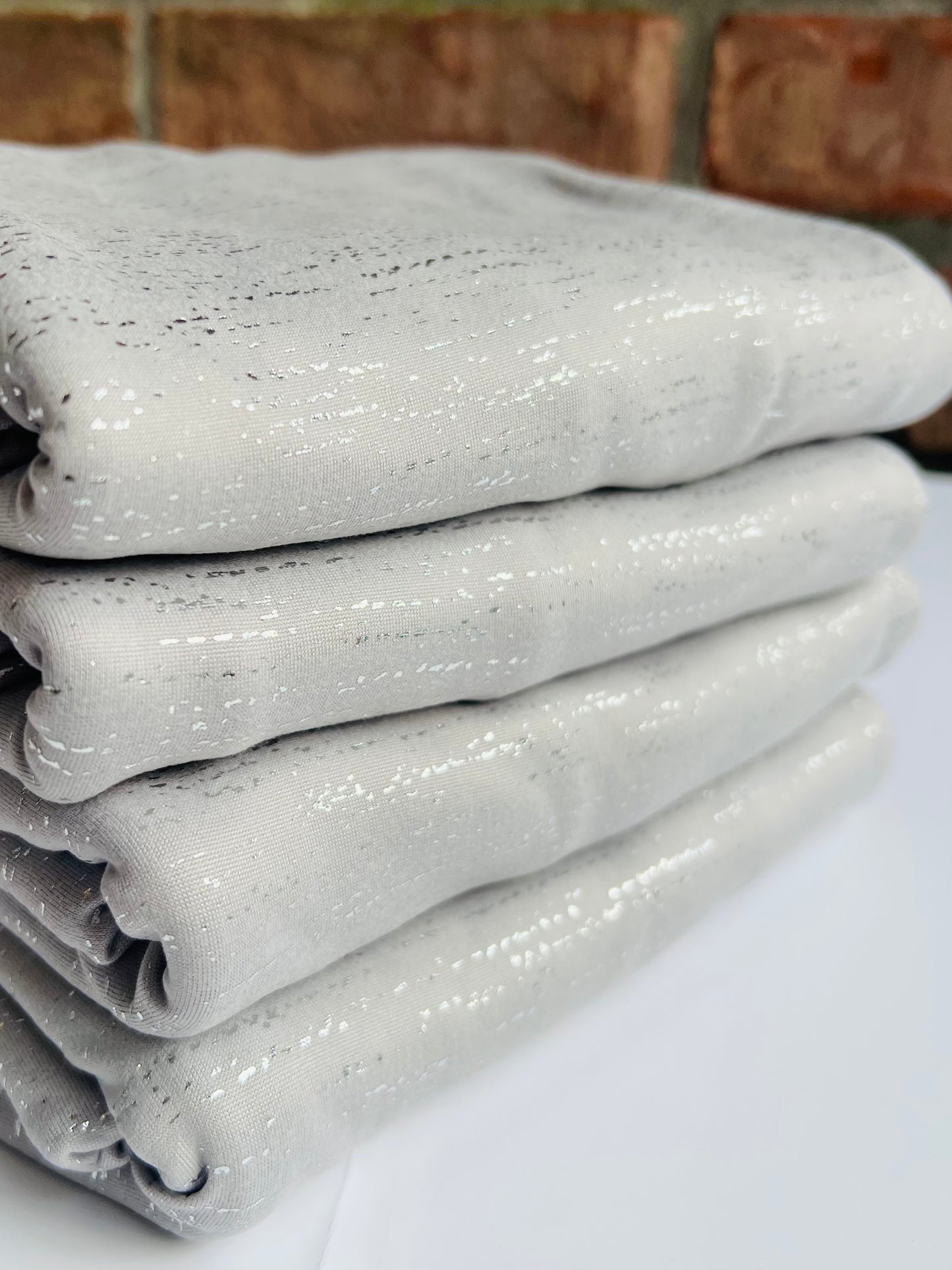 (DBP) Silver Canvas Foil On Silver