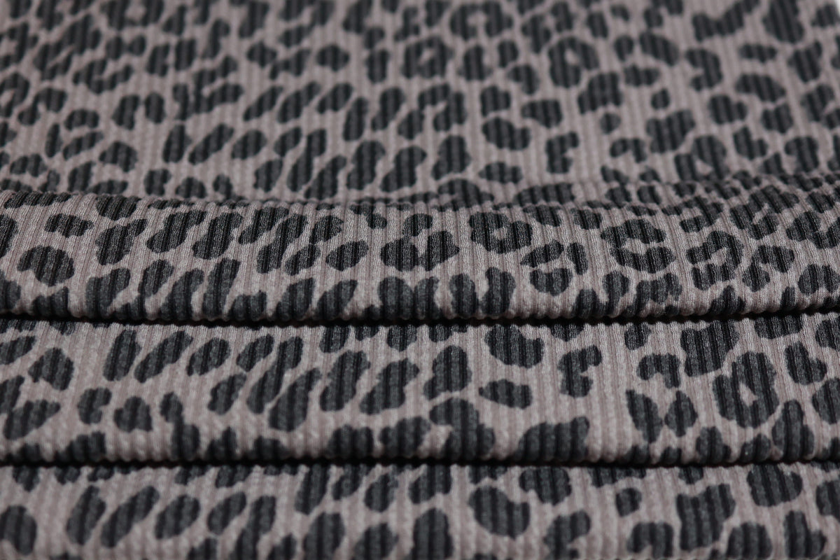 (Urban Rib) Leopard On Charcoal