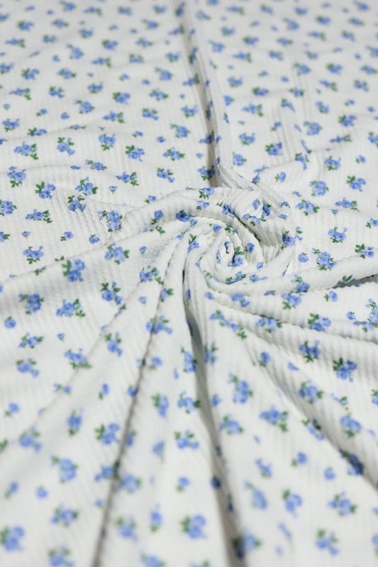 (Urban Rib) Blue Flowers On Ivory
