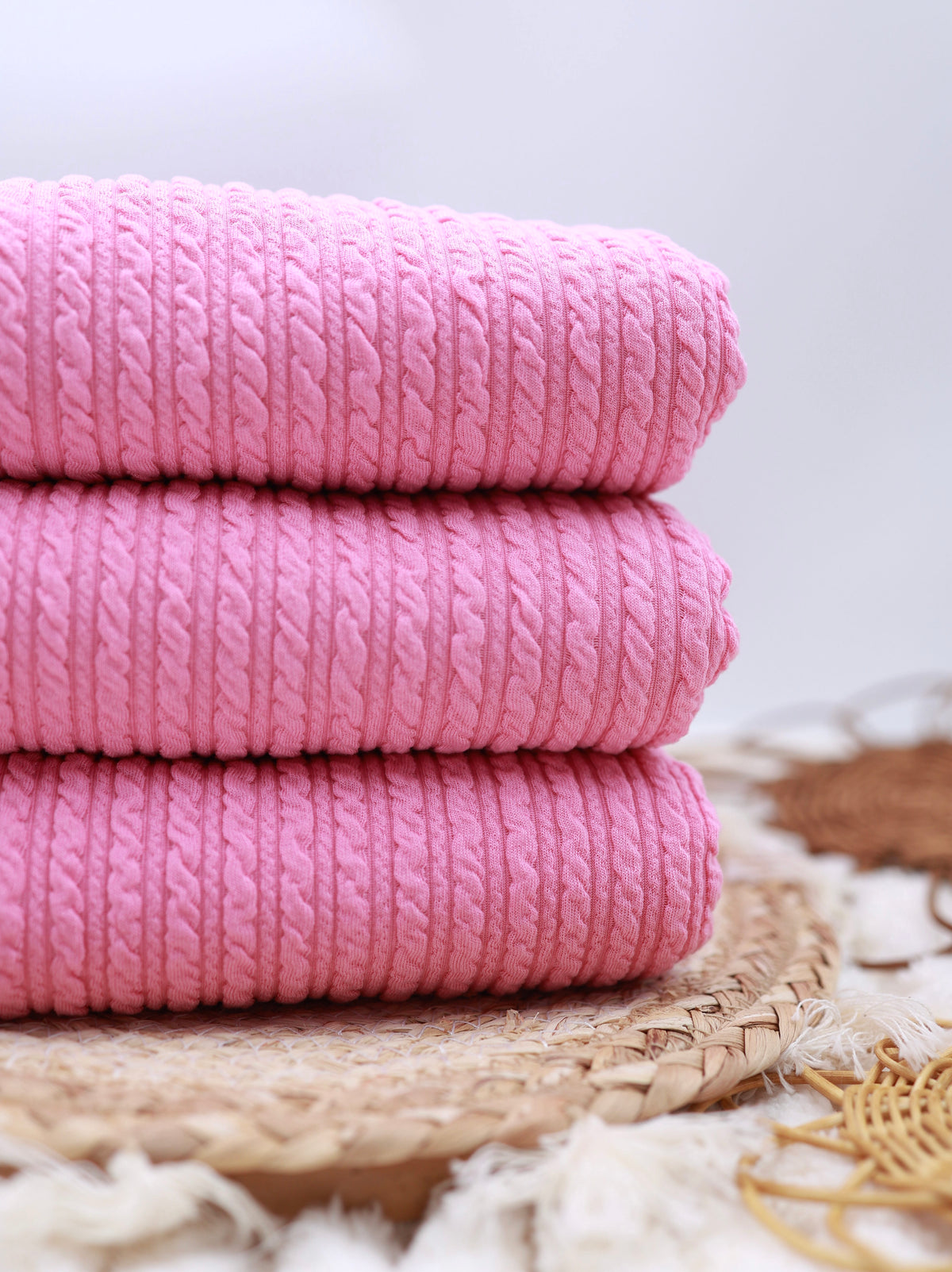 (Golden Rib Knit) BubbleGum Pink