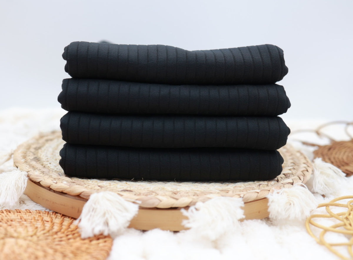 (8x3) Solid Black