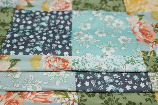 (DBP) Quilt Floral Patchwork