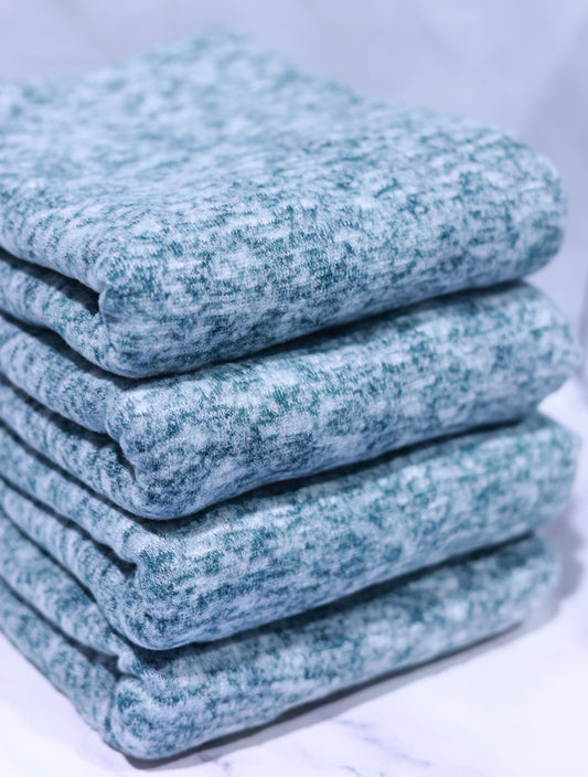 (Brushed Sweater Knit) Green Moss Heather