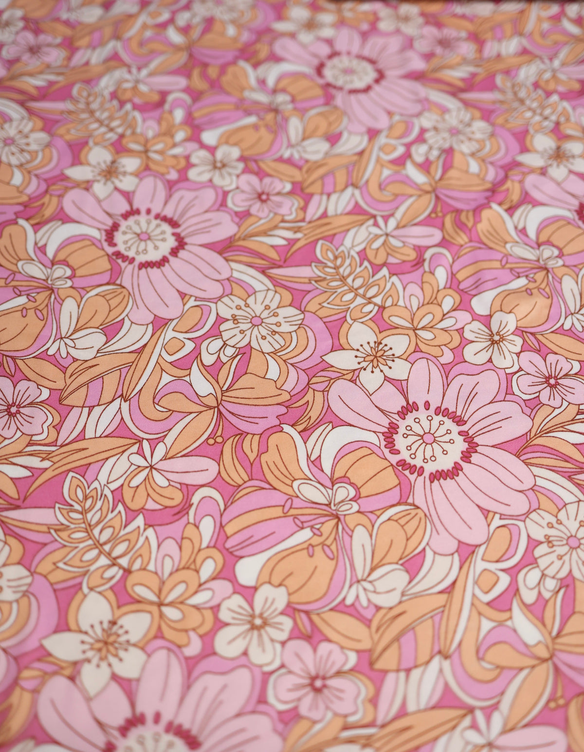 (DBP) Retro Floral Peach OL