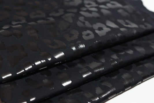 (Yoga) Cheetah Foil On Black