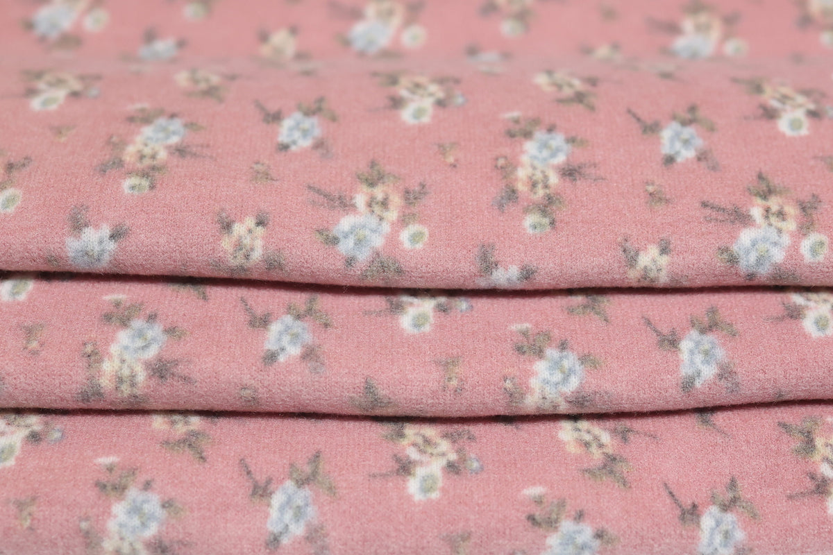 (Cashmere) Bouquets On Mauve