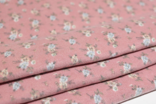 (Cashmere) Bouquets On Mauve