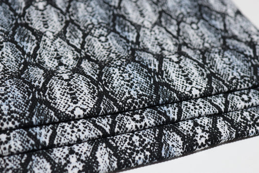(Rib) Snake Skin Black