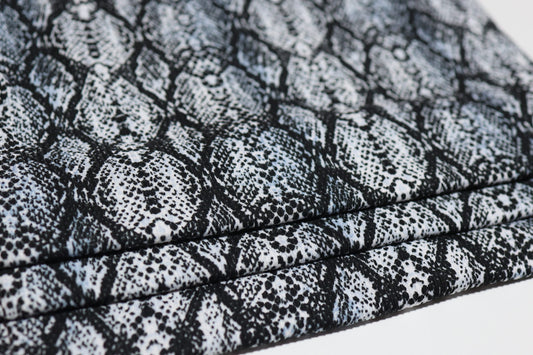 (Rib) Snake Skin Black