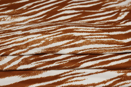 (DBP) Brown Tiger Stripes On White