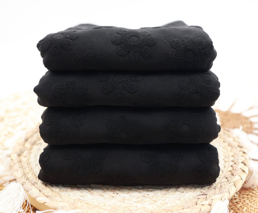 Daisy Floral Knit Black