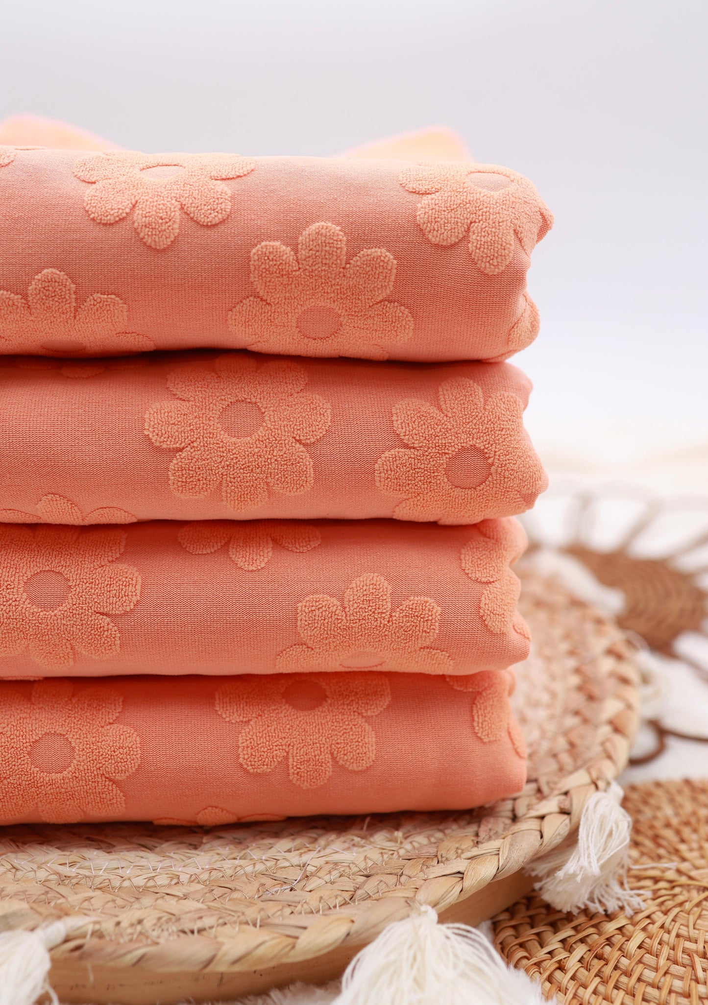 Daisy Floral Knit Orange Lt