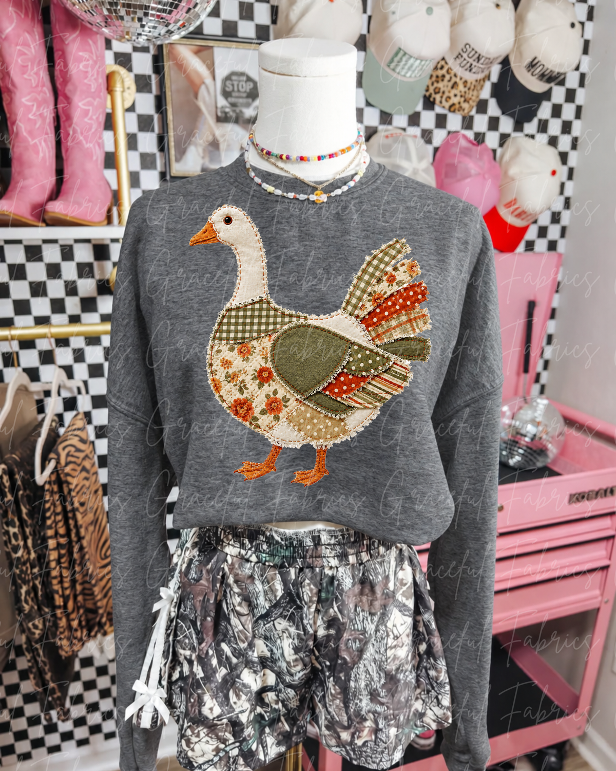 Raggy Goose Applique AP004
