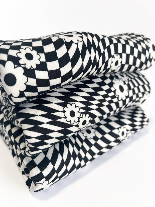 (DBP) Retro Checkered W/ Flower Black
