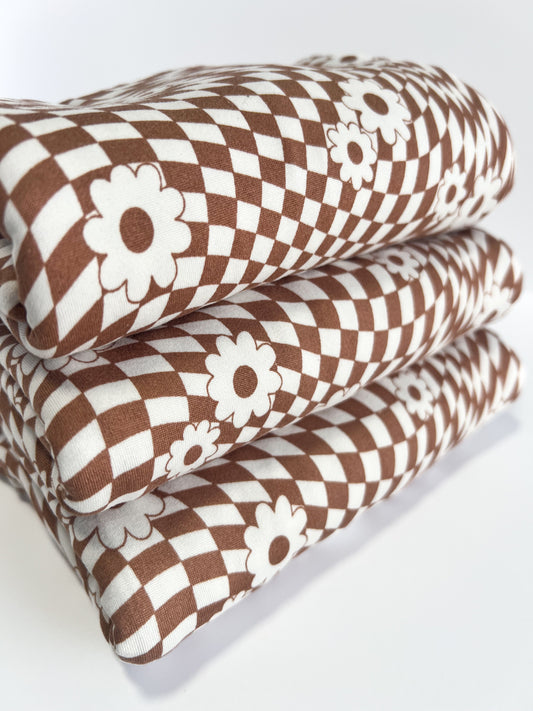 (DBP) Retro Checkered W/ Flower Mocha
