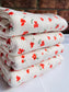 (Rib) Red Daisys on White